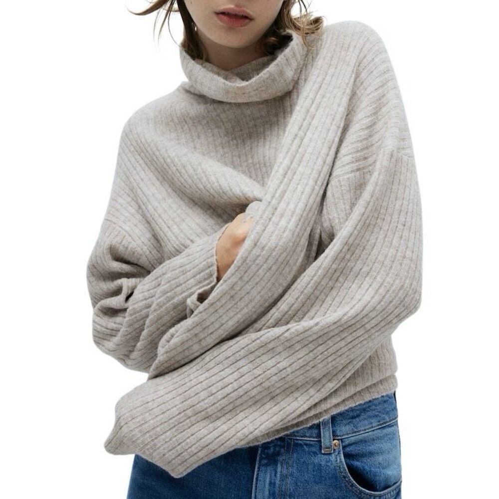 H&M Cream Ribbed Turtleneck Sweater